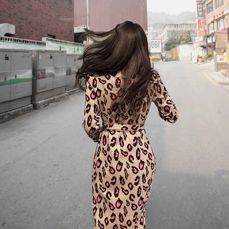 Spring and autumn French retro women's temperament goddess fan knitted long section high waist lacing bottomed leopard Dresses
Spring and autumn French retro women's temperament goddess fan knitted long section high waist lacing bottomed leopard Dresses