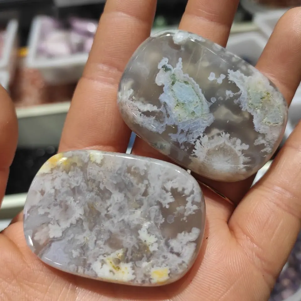 1pcs Natural Cherry Blossom sakura agate palm Massage stones Crystal Quartz and Mineral Specimen Healing Reiki home Decorating
1pcs Natural Cherry Blossom sakura agate palm Massage stones Crystal Quartz and Mineral Specimen Healing Reiki home Decorating