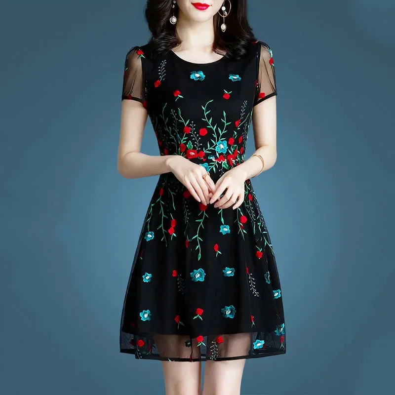 Summer Fashion Women Plus Size Flower Print Gauze Mini Dress Elegant Short Sleeve O-Neck Dresses A-Line Mini Female Dress RE2057
Summer Fashion Women Plus Size Flower Print Gauze Mini Dress Elegant Short Sleeve O-Neck Dresses A-Line Mini Female Dress RE2057