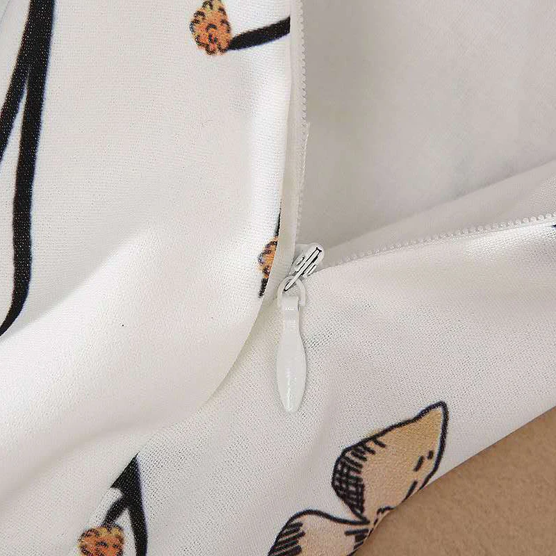 AELESEEN Runway Fashion Long Dress Turn-Down Collar Elegant Women Dress Flower Print Belt Party Holiday Office Ladies Dress
AELESEEN Runway Fashion Long Dress Turn-Down Collar Elegant Women Dress Flower Print Belt Party Holiday Office Ladies Dress