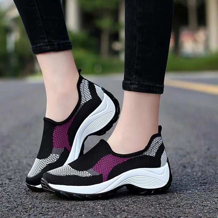 2020 hot zapatillas de deporte casuales de malla plana lisa sin cordones transpirables a la moda, zapatos de mujer vulcanizados
2020 hot zapatillas de deporte casuales de malla plana lisa sin cordones transpirables a la moda, zapatos de mujer vulcanizados