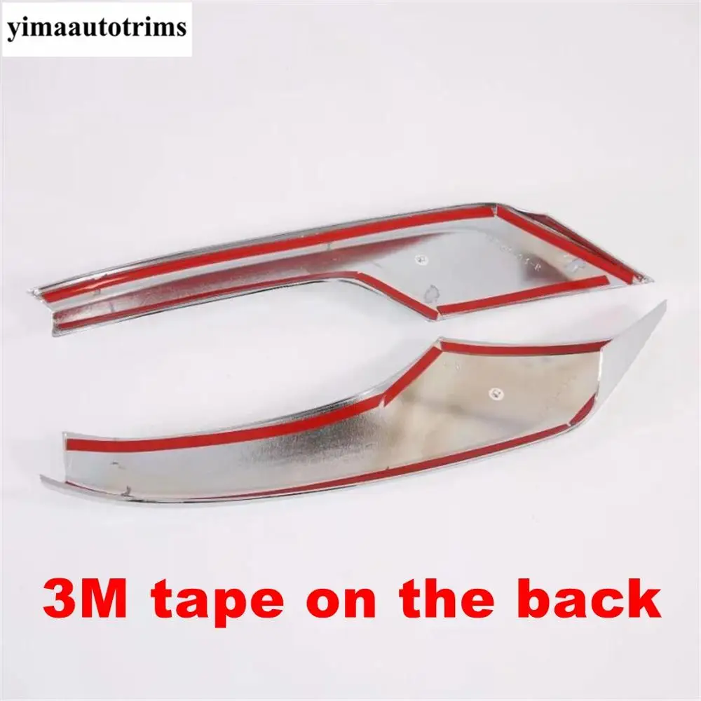 Front Fog Lights Lamps Eyelid Eyebrow Decoration Cover Trim Fit For Mazda 3 Hatchback Sedan 2019 2020 ABS Chrome / Carbon Fiber 
Front Fog Lights Lamps Eyelid Eyebrow Decoration Cover Trim Fit For Mazda 3 Hatchback Sedan 2019 2020 ABS Chrome / Carbon Fiber