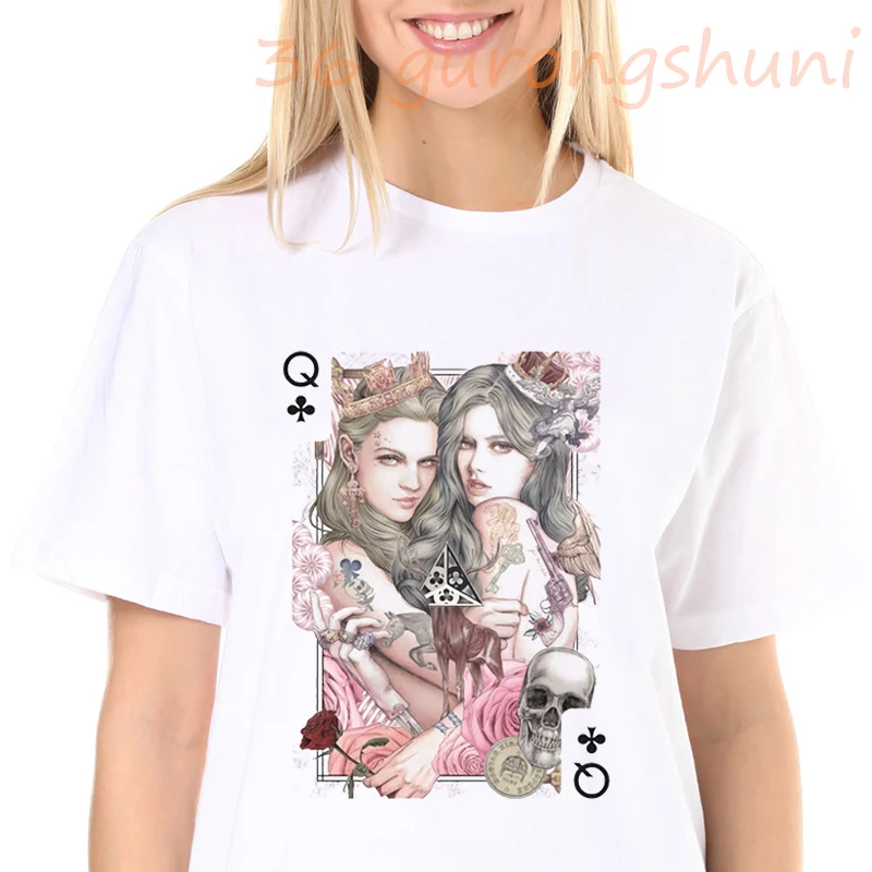 2020 playing cards Q print T shirt Women aesthetics Thin Section Poker club Q Tshirt vintage White Short Sleeve female Tops tees 
2020 playing cards Q print T shirt Women aesthetics Thin Section Poker club Q Tshirt vintage White Short Sleeve female Tops tees