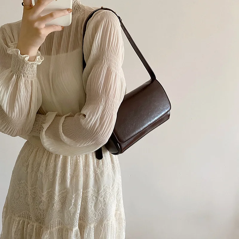 Women's New Retro Versatile Oil Wax Leather Messenger Bag Ins Bag Women's Single Shoulder Armpit Bag
Women's New Retro Versatile Oil Wax Leather Messenger Bag Ins Bag Women's Single Shoulder Armpit Bag