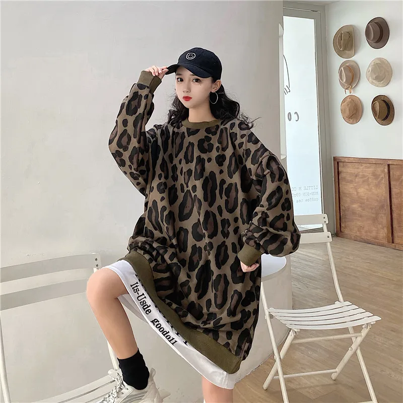 streetwear style long sleeve sweatshirt o-neck print loose patchwork Female Women's Clothing hoodies and pullover ladies tops
streetwear style long sleeve sweatshirt o-neck print loose patchwork Female Women's Clothing hoodies and pullover ladies tops