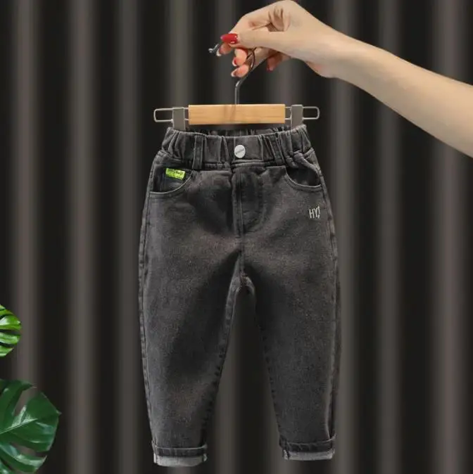 Fashion Washed Boys Jeans Kids Boys Jeans Loose Pants Denim Clothing Children Fashion Boy Casual Boy Long Trousers 2-6Year
Fashion Washed Boys Jeans Kids Boys Jeans Loose Pants Denim Clothing Children Fashion Boy Casual Boy Long Trousers 2-6Year