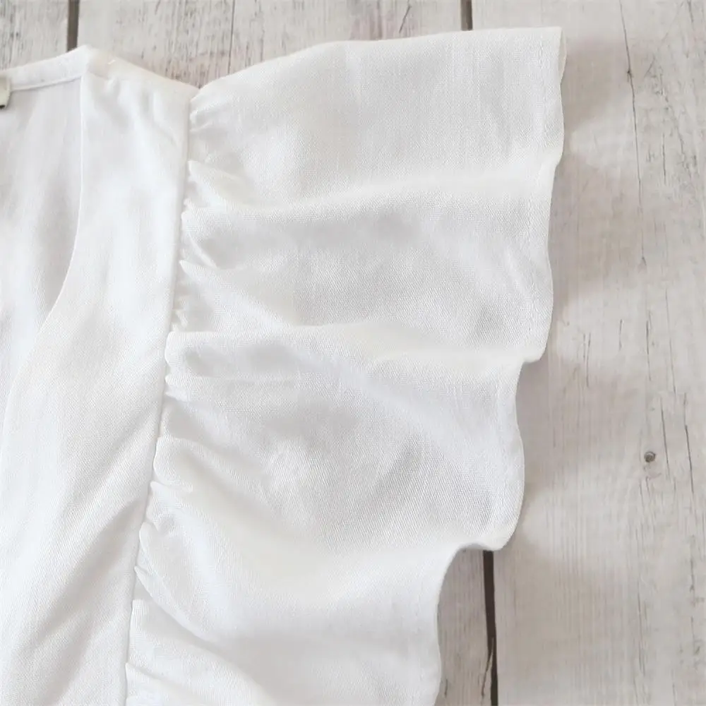 2020 summer new women's body slimming versatile short knotted design ruffled strap top
2020 summer new women's body slimming versatile short knotted design ruffled strap top