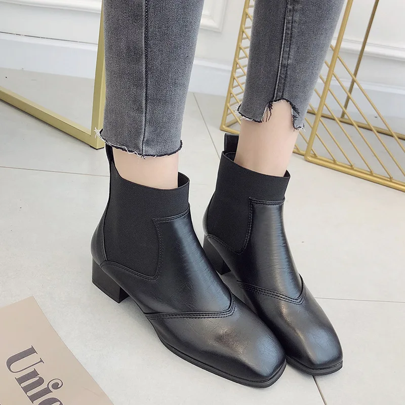 Женские ботильоны без шнуровки MANLEGU, брендовые короткие ботинки на квадратном каблуке, зимние ботинки челси, 2021
Женские ботильоны без шнуровки MANLEGU, брендовые короткие ботинки на квадратном каблуке, зимние ботинки челси, 2021