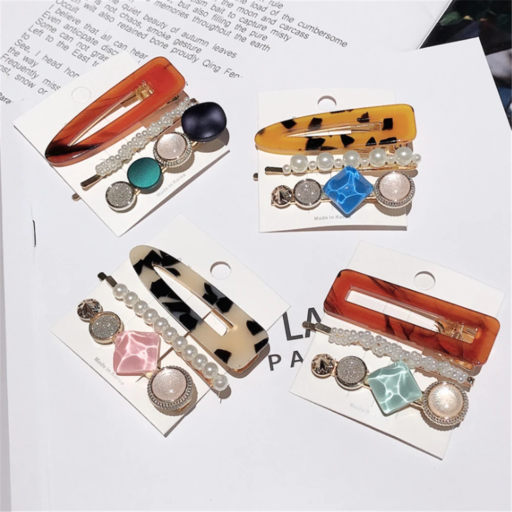 New 3PCS/Set Fashion Pearls Acetate Geometric Hair Clips For Women Girls Headband Sweet Hairpins Barrettes Hair Accessories Set
New 3PCS/Set Fashion Pearls Acetate Geometric Hair Clips For Women Girls Headband Sweet Hairpins Barrettes Hair Accessories Set