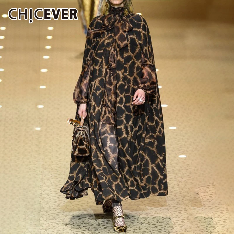 

CHICEVER Leopard Windbreakers For Women Stand Collar Print Hit Color Bat Sleeved Loose Vintage Trench Female 2021 Clothing