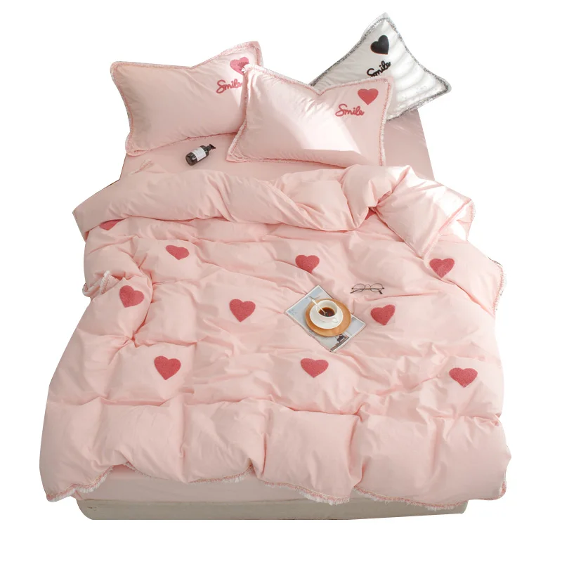 Sweet All Cotton Washed Cotton Four-Piece Embroidered Pure Cotton Bed Sheet Duvet Cover Girl's Heart Princess Style Pink Bedding
Sweet All Cotton Washed Cotton Four-Piece Embroidered Pure Cotton Bed Sheet Duvet Cover Girl's Heart Princess Style Pink Bedding