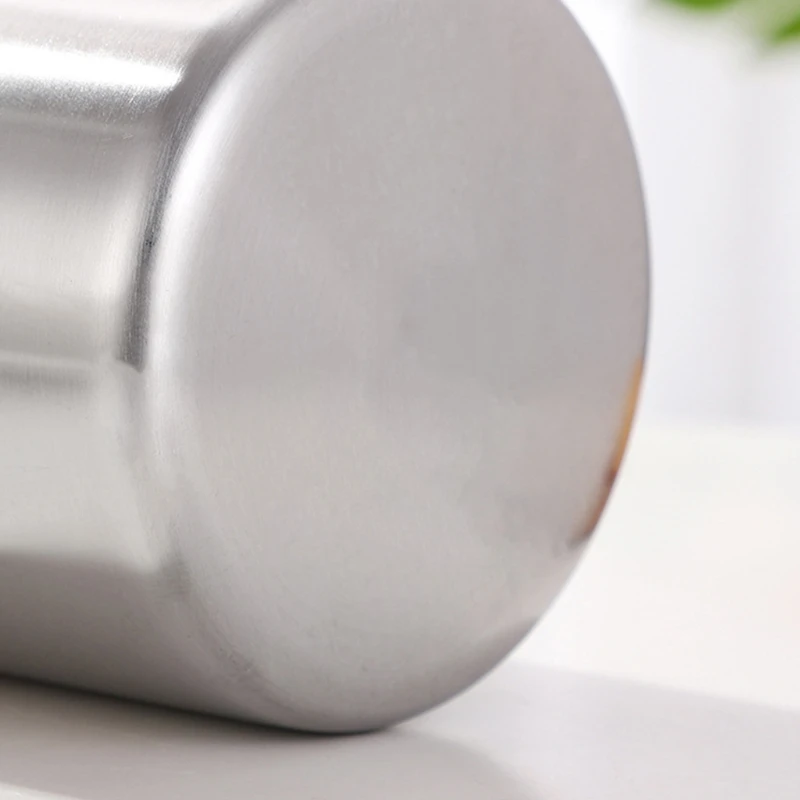 Stainless Steel Desktop Trash Can Ashtray Simple Cylinder Shape Small Household Waste Bin Basket Bucket for Office Home P82C
Stainless Steel Desktop Trash Can Ashtray Simple Cylinder Shape Small Household Waste Bin Basket Bucket for Office Home P82C