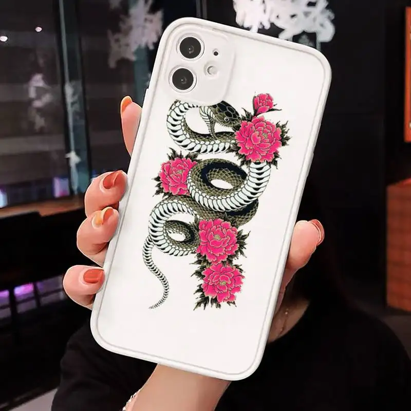 Snake Flower art Painting luxury Phone Cases funda matte transparent For iphone 7 8 11 12 plus mini x xs xr pro max cover
Snake Flower art Painting luxury Phone Cases funda matte transparent For iphone 7 8 11 12 plus mini x xs xr pro max cover