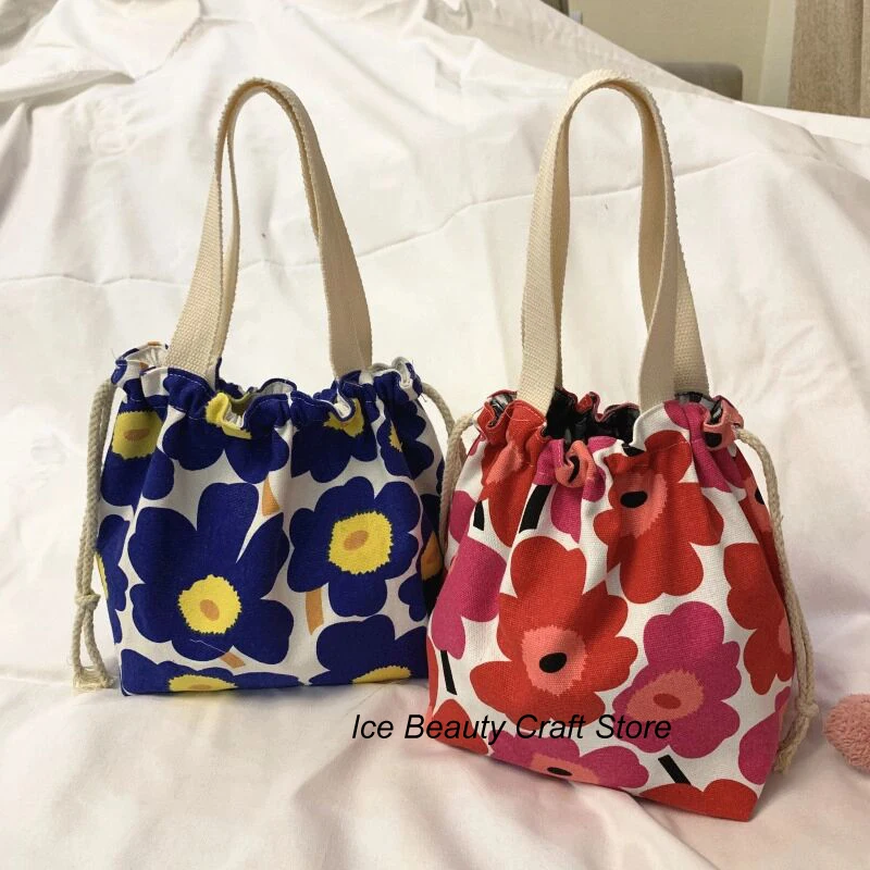 Nordic Big Flower Sunflower Cotton Canvas Fabric Handmade Patchwork for Sewing Bag Pillow Diy Tablecloth Curtain Sofa 91cm*145cm
Nordic Big Flower Sunflower Cotton Canvas Fabric Handmade Patchwork for Sewing Bag Pillow Diy Tablecloth Curtain Sofa 91cm*145cm