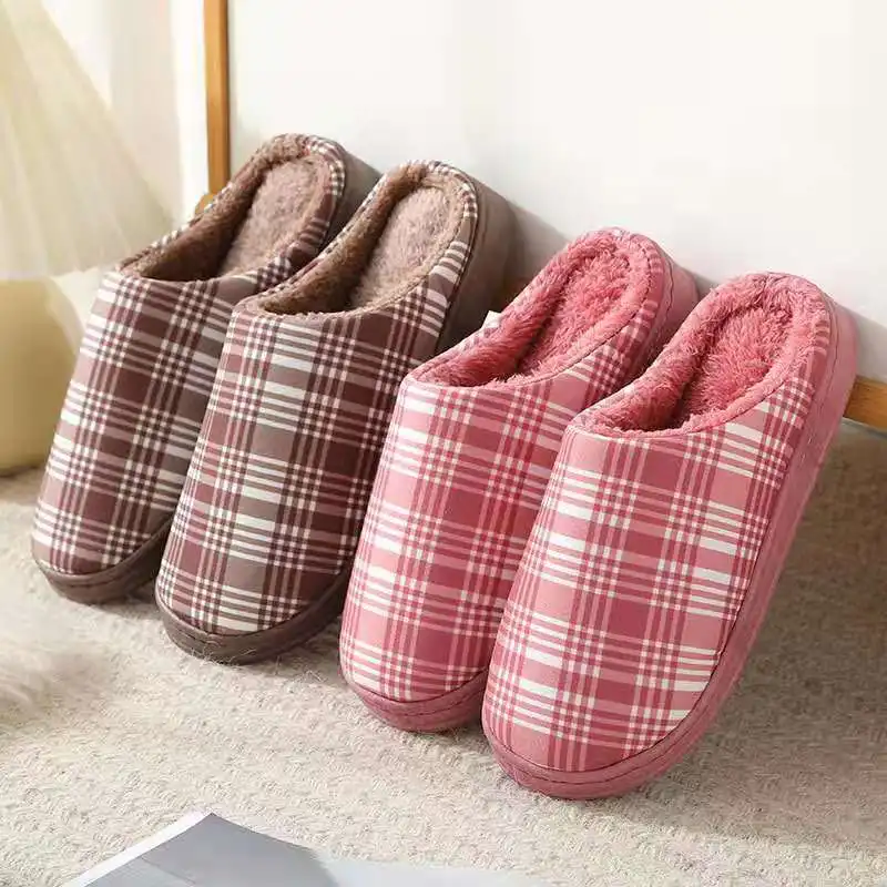 Women slippers Gingham home Winter Short Plush Warm oft Cotton Non-Slip Memory Foam Floor Household Plaid Unisex Slippers
Women slippers Gingham home Winter Short Plush Warm oft Cotton Non-Slip Memory Foam Floor Household Plaid Unisex Slippers