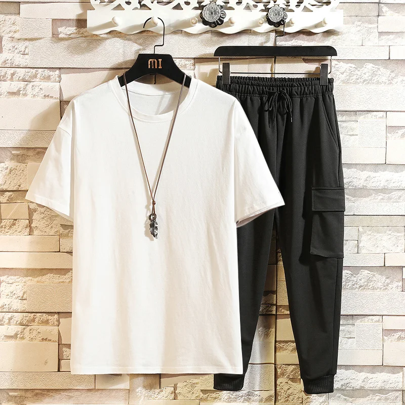 Men Leisure Brand Tracksuit Set Sportswear Short Sleeve T-Shirt + Trousers 2 Piece Set Summer Cotton Breathable 2021New
Men Leisure Brand Tracksuit Set Sportswear Short Sleeve T-Shirt + Trousers 2 Piece Set Summer Cotton Breathable 2021New