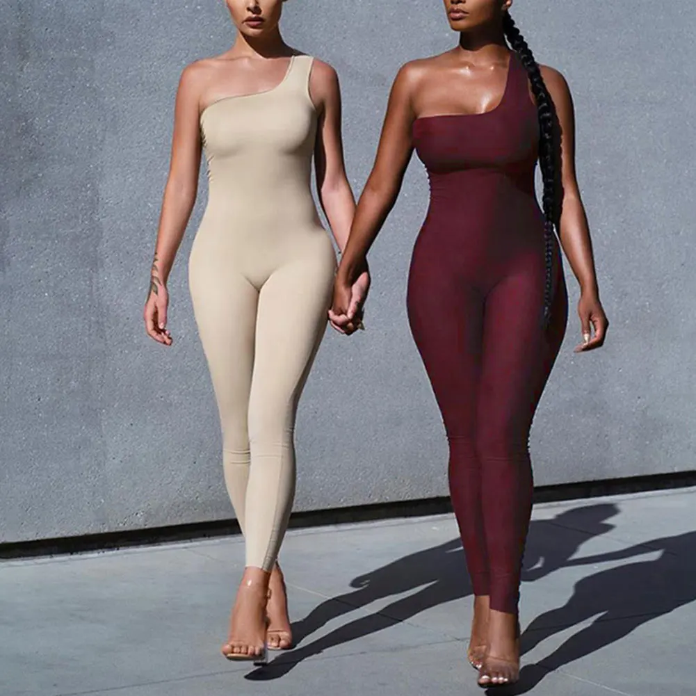 Женское осеннее боди на одно плечо, спортивная одежда без рукавов, эластичные повседневные однотонные простые комбинезоны
Женское осеннее боди на одно плечо, спортивная одежда без рукавов, эластичные повседневные однотонные простые комбинезоны