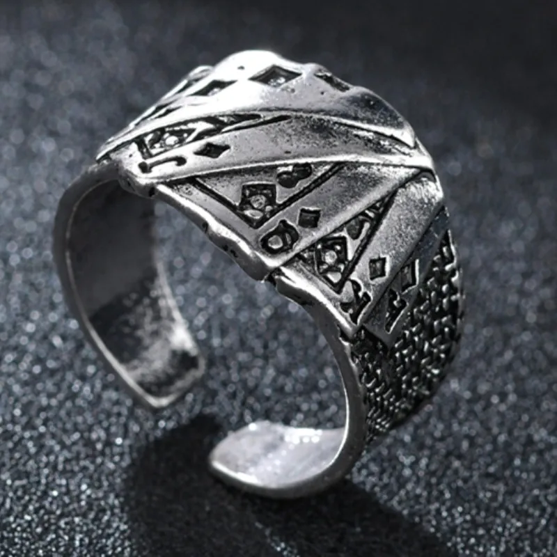 New Vintage Playing Card Adjustable Ring Men's Rings Poker Hiphop Rock Street Culture Fashion Trendy Man Jewelry Gift Anillos
New Vintage Playing Card Adjustable Ring Men's Rings Poker Hiphop Rock Street Culture Fashion Trendy Man Jewelry Gift Anillos