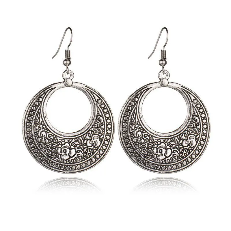 Style Earrings round Flowers Cutout Carvings Ethnic Minority Women's Exotic Yunnan Atmosphere
Style Earrings round Flowers Cutout Carvings Ethnic Minority Women's Exotic Yunnan Atmosphere