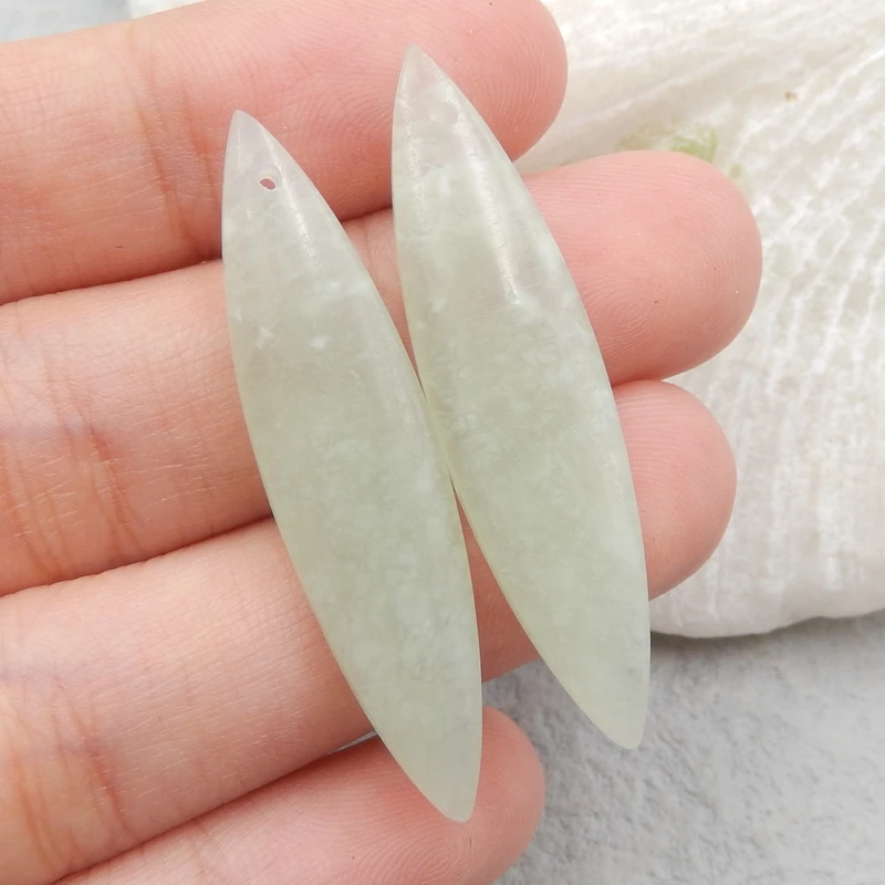 Jewelry Gift Gem Customized,Wholesale gemstone,Nephrite Jade fashion earring pair,Semiprecious jewelry Earrings,41x10x4mm5.5g
Jewelry Gift Gem Customized,Wholesale gemstone,Nephrite Jade fashion earring pair,Semiprecious jewelry Earrings,41x10x4mm5.5g