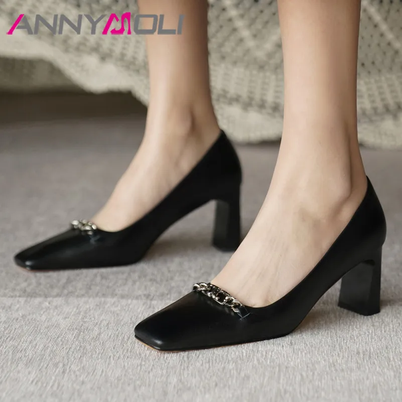 ANNYMOLI High Heels Natural Genuine Leather Women Shoes Thick Heel Pumps Chain Square Toe Party Shoes Lady Footwear Spring Beige
ANNYMOLI High Heels Natural Genuine Leather Women Shoes Thick Heel Pumps Chain Square Toe Party Shoes Lady Footwear Spring Beige