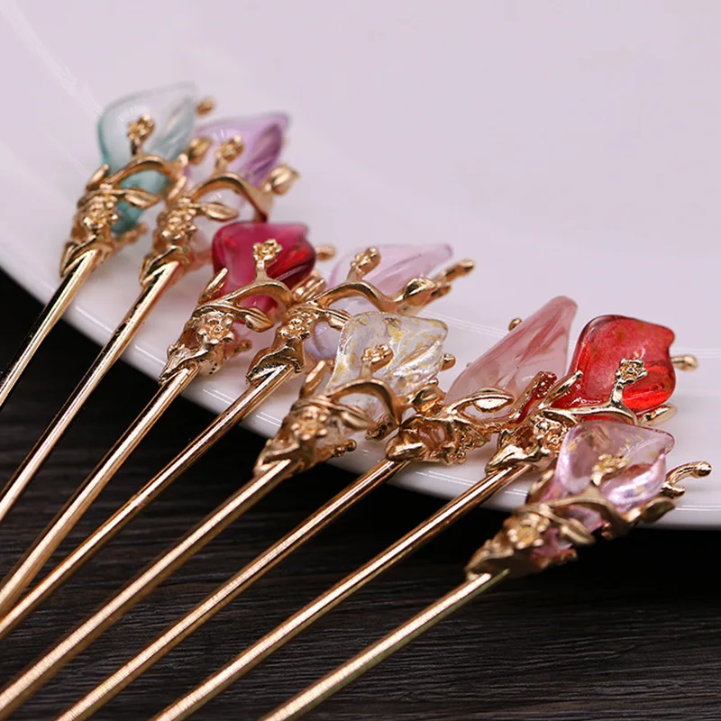 New Antique Retro Metal Hairpin Ladies Geometric Hanfu Hair Accessories Tassels Simple Step Hairpin Accessories 
New Antique Retro Metal Hairpin Ladies Geometric Hanfu Hair Accessories Tassels Simple Step Hairpin Accessories