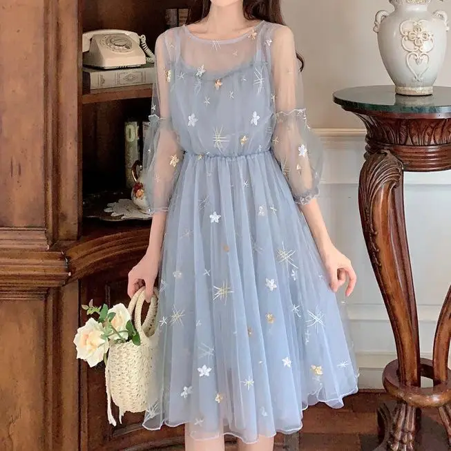 Women'S Sweet Princess Fairy Tale Dress Summer Korean Fashion Sequins Elegant Long Skirt Evening Dress Cute All-Match 2021 y2k
Women'S Sweet Princess Fairy Tale Dress Summer Korean Fashion Sequins Elegant Long Skirt Evening Dress Cute All-Match 2021 y2k