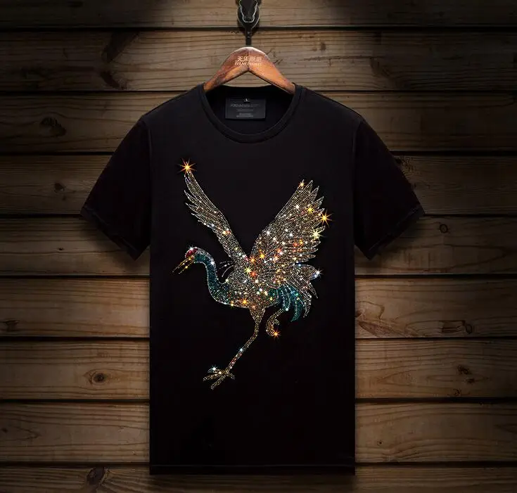 Hot drill high quality short-sleeved men's round neck T-shirt new top tees man Diamond T-shirt
Hot drill high quality short-sleeved men's round neck T-shirt new top tees man Diamond T-shirt