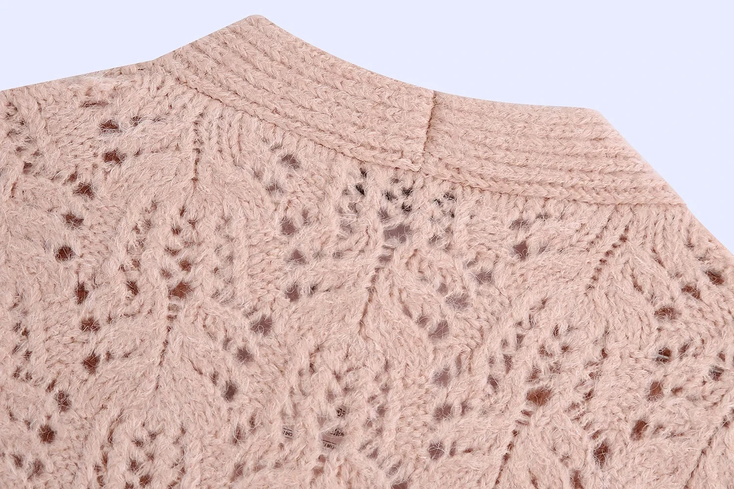 2021 Spring Women Sweater Solid Jacquard Knit Vest V Neck Single Breasted Hollow Out Sweater Knitted Cardigan Coat
2021 Spring Women Sweater Solid Jacquard Knit Vest V Neck Single Breasted Hollow Out Sweater Knitted Cardigan Coat