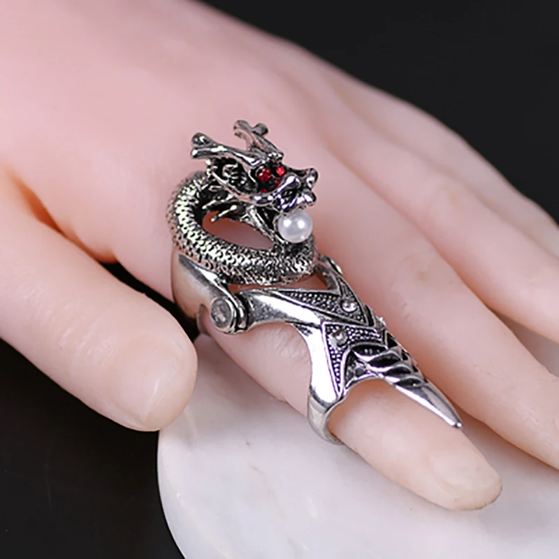 Male Single Punk Index Fingerhead With Bead Ring Male Bully Tide Student Hip-Hop Brother Web Celebrity Ring Self defense
Male Single Punk Index Fingerhead With Bead Ring Male Bully Tide Student Hip-Hop Brother Web Celebrity Ring Self defense