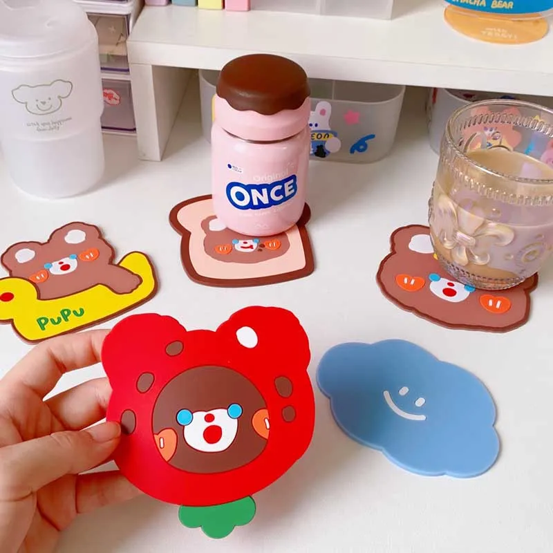 Creative Heat Resistant Silicone Mat Drink Cup Coasters Kawaii Non-slip Pot Holder Table Placemat Kitchen Tools Accessories
Creative Heat Resistant Silicone Mat Drink Cup Coasters Kawaii Non-slip Pot Holder Table Placemat Kitchen Tools Accessories