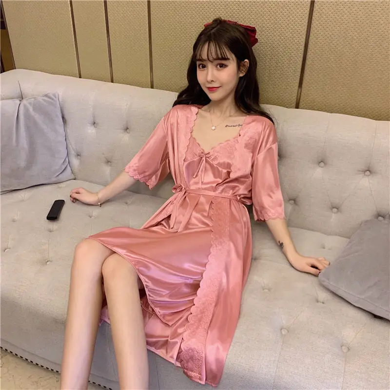 2021 новые рубашки Для женщин Ice Silk сексуальный комплект из двух предметов Ночная рубашка на бретельках настоящая ледяная шелковая ночная руб...
2021 новые рубашки Для женщин Ice Silk сексуальный комплект из двух предметов Ночная рубашка на бретельках настоящая ледяная шелковая ночная руб...