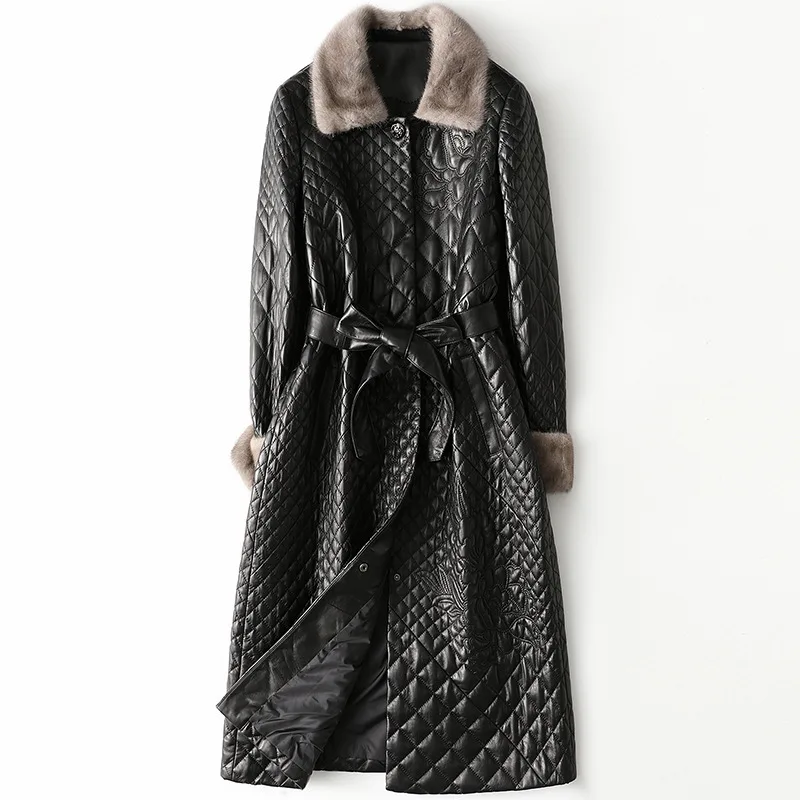 High End Winter Mink Collar Black Printed Leather Down Jacket Women's 2021 Slim Sheepskin Covered Button Warm Thick Warm Coat
High End Winter Mink Collar Black Printed Leather Down Jacket Women's 2021 Slim Sheepskin Covered Button Warm Thick Warm Coat