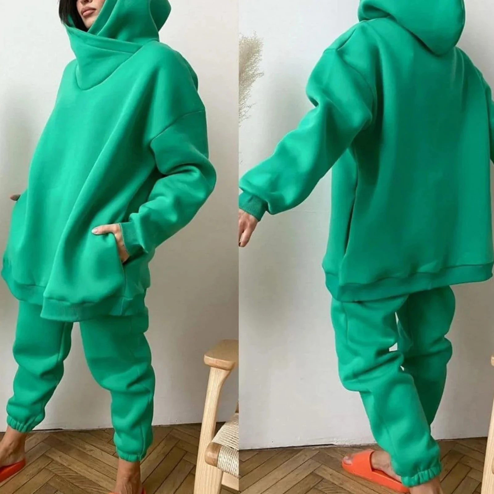 Women Tracksuit Long Sleeve Sweatshirt Warm Solid Color Hoodie Pants Two-piece Suits 2021 Autumn Winter Sports Outfits Set
Women Tracksuit Long Sleeve Sweatshirt Warm Solid Color Hoodie Pants Two-piece Suits 2021 Autumn Winter Sports Outfits Set