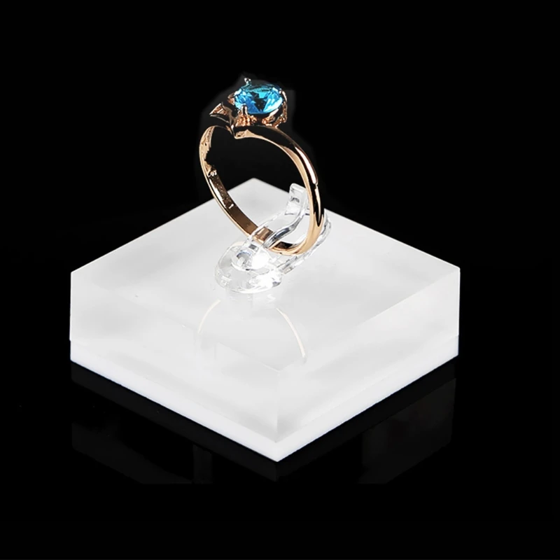 Clear Acrylic Jewelry Holder Photography Props Ring Clips Display Stand Rings Organizer Show Rack 
Clear Acrylic Jewelry Holder Photography Props Ring Clips Display Stand Rings Organizer Show Rack