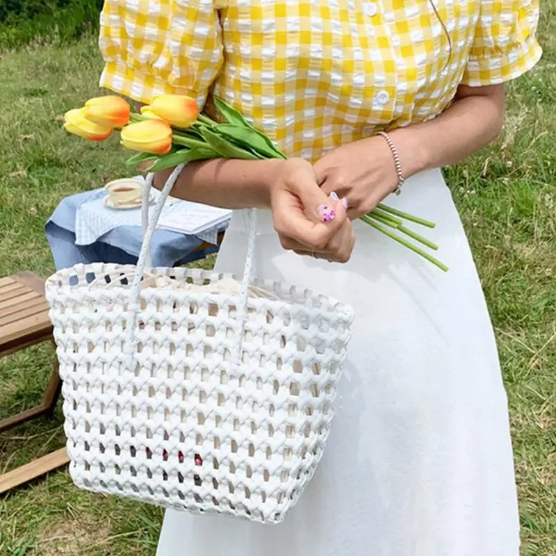 Plastic Hollow Weave Women Handbag High Capacity Straw Women's bag PVC Woven Basket Shoulder bag Hand-woven Beach bags for women
Plastic Hollow Weave Women Handbag High Capacity Straw Women's bag PVC Woven Basket Shoulder bag Hand-woven Beach bags for women