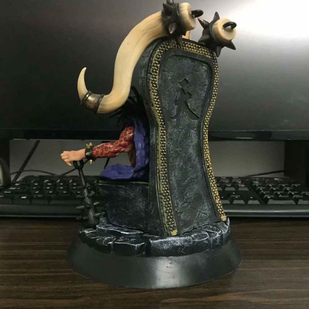 Anime One Piece Kaido Quatro Four Emperors Sittingg Ver. Luffy Fighter PVC Action Figures OP Luffy Zoro Sanji Collectibles Model 
Anime One Piece Kaido Quatro Four Emperors Sittingg Ver. Luffy Fighter PVC Action Figures OP Luffy Zoro Sanji Collectibles Model