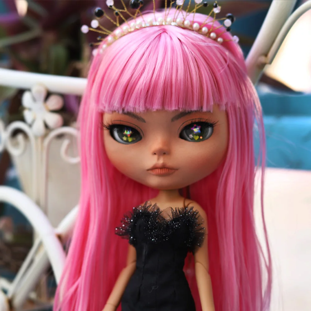 1/6 BJD 30CM Doll toys 19 joint Top Quality Chinese Doll BJD Ball Joint Doll pink wig black skin cool expression makeup blyth
1/6 BJD 30CM Doll toys 19 joint Top Quality Chinese Doll BJD Ball Joint Doll pink wig black skin cool expression makeup blyth