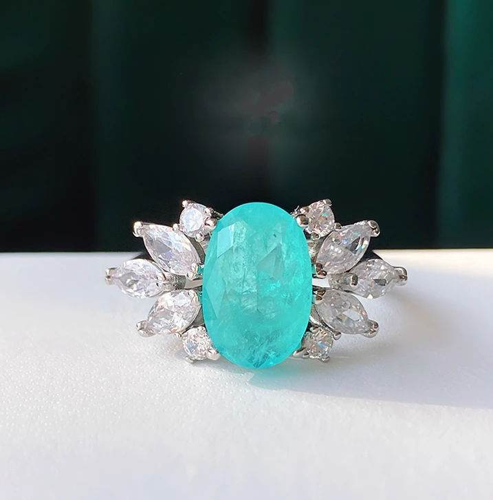 New Silver Emerald Temperament Charm Cut Green Crystal Paraiba Tourmaline Gemstone Oval Opening Adjustable Fance Women's Ring
New Silver Emerald Temperament Charm Cut Green Crystal Paraiba Tourmaline Gemstone Oval Opening Adjustable Fance Women's Ring
