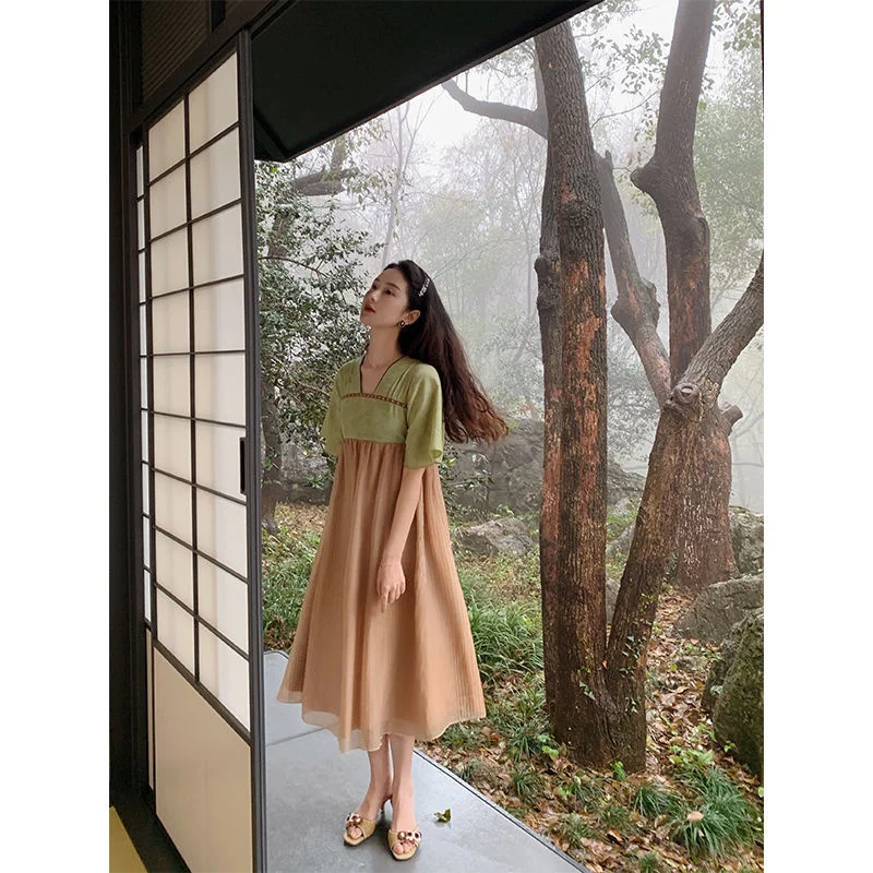 2021 New Fashion Modified Hanfu Dress Women's New Design In Spring And Summer
2021 New Fashion Modified Hanfu Dress Women's New Design In Spring And Summer