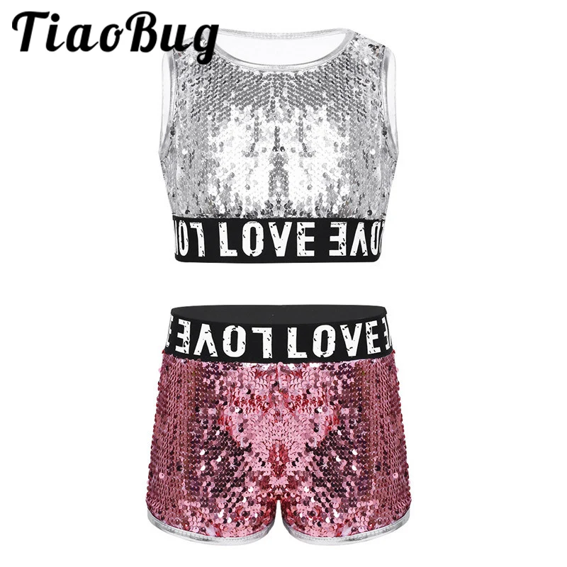 Kids Teens Hip-Hop Jazz Stage Performance Costumes Dancing Clothes Shiny Sequins Crop Top with Shorts Set Child Girls Dance Wear
Kids Teens Hip-Hop Jazz Stage Performance Costumes Dancing Clothes Shiny Sequins Crop Top with Shorts Set Child Girls Dance Wear