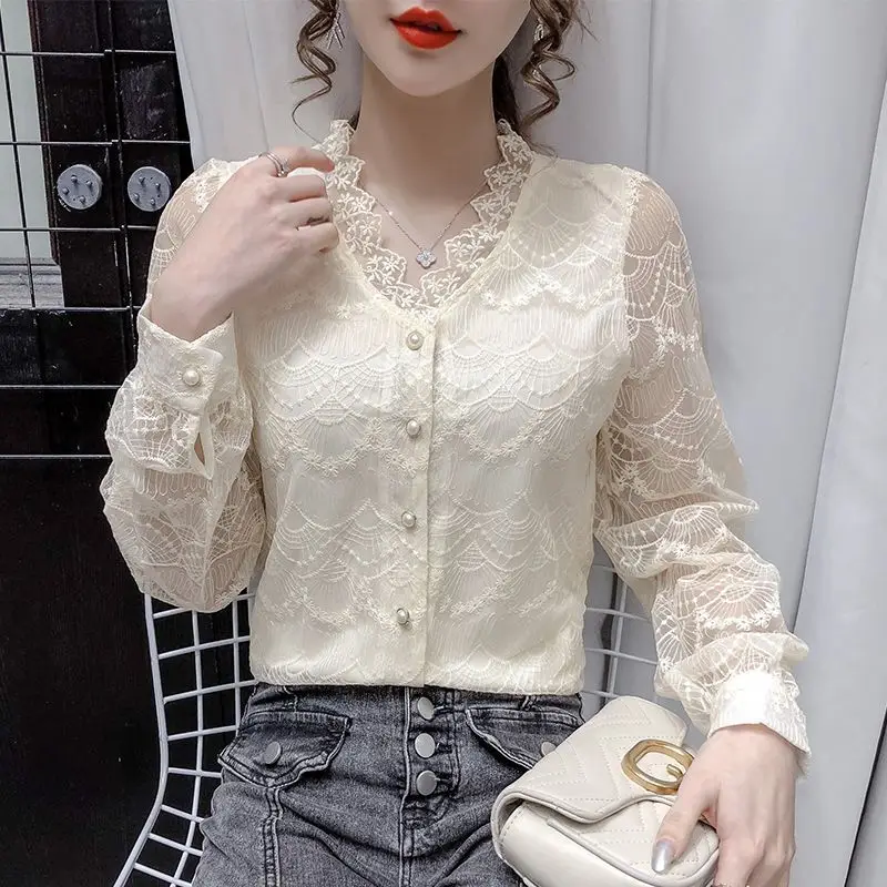 Autumn/winter lace bottoming shirt women's 2021 new Korean style slim-fit hollow long-sleeved shirt top women
Autumn/winter lace bottoming shirt women's 2021 new Korean style slim-fit hollow long-sleeved shirt top women