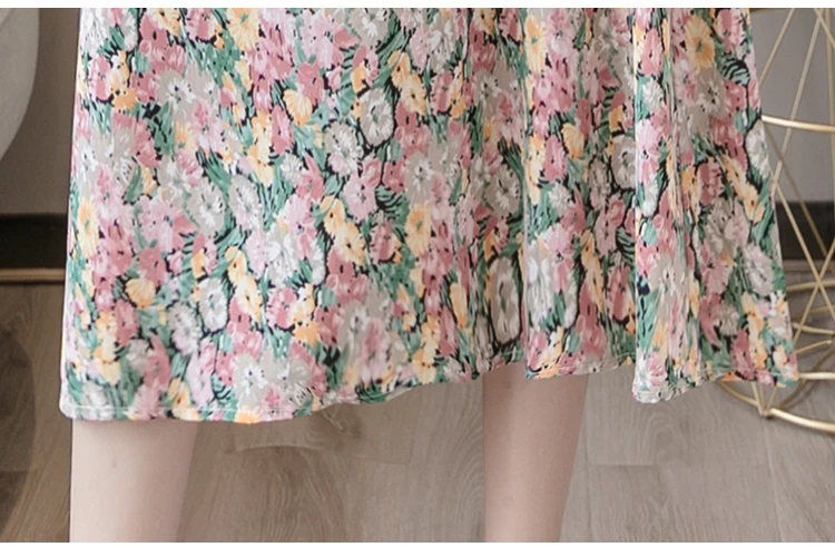 2021 New Summer Elegant Floral Printed Midi Skirts High Waist Bohemian Female Casual A-Line Skirts Female
2021 New Summer Elegant Floral Printed Midi Skirts High Waist Bohemian Female Casual A-Line Skirts Female