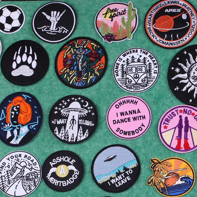 UFO Alien Embroidered Patches for Clothing Thermoadhesive Black Mountain Car Patch Thermal Stickers for Fabric Clothes Appliques
UFO Alien Embroidered Patches for Clothing Thermoadhesive Black Mountain Car Patch Thermal Stickers for Fabric Clothes Appliques