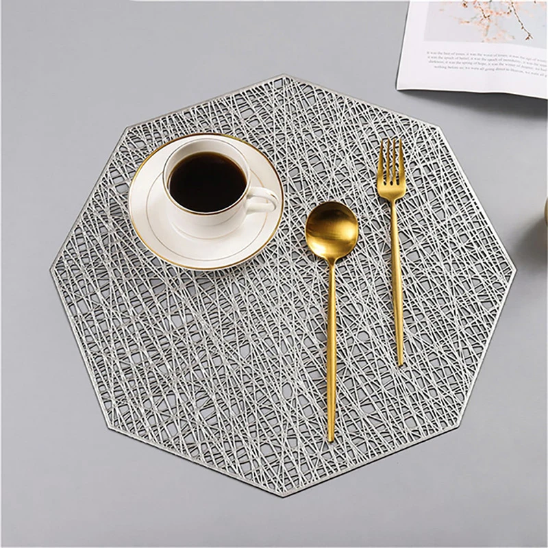 2/4/6pcs/set PVC Placemats Octagonal Hollow Pads Heat-insulated Pad Home Waterproof Non Slip Decoration Dinner Placemat
2/4/6pcs/set PVC Placemats Octagonal Hollow Pads Heat-insulated Pad Home Waterproof Non Slip Decoration Dinner Placemat
