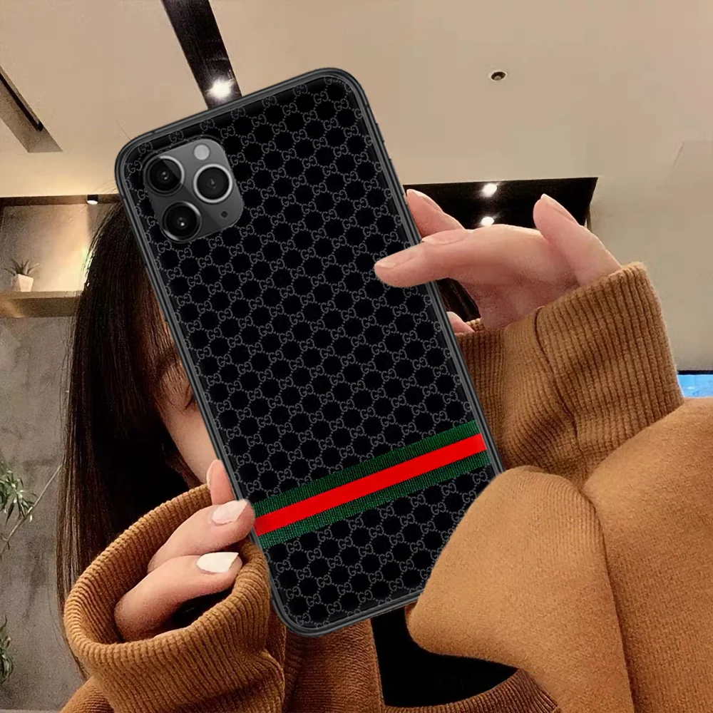 Italy Luxury Brand Snake Tiger Bee Phone Case For Iphone 4 4s 5 5S SE 5C 6 6S 7 8 Plus X XS XR 11 12 Mini Pro Max 2020 black
Italy Luxury Brand Snake Tiger Bee Phone Case For Iphone 4 4s 5 5S SE 5C 6 6S 7 8 Plus X XS XR 11 12 Mini Pro Max 2020 black