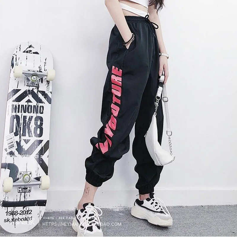 Plus Size Baggy Harem Pants Women Breathable Quick Dry Leisure Summer Soft Sweatpants Women High Waist Long Harajuku Trousers
Plus Size Baggy Harem Pants Women Breathable Quick Dry Leisure Summer Soft Sweatpants Women High Waist Long Harajuku Trousers