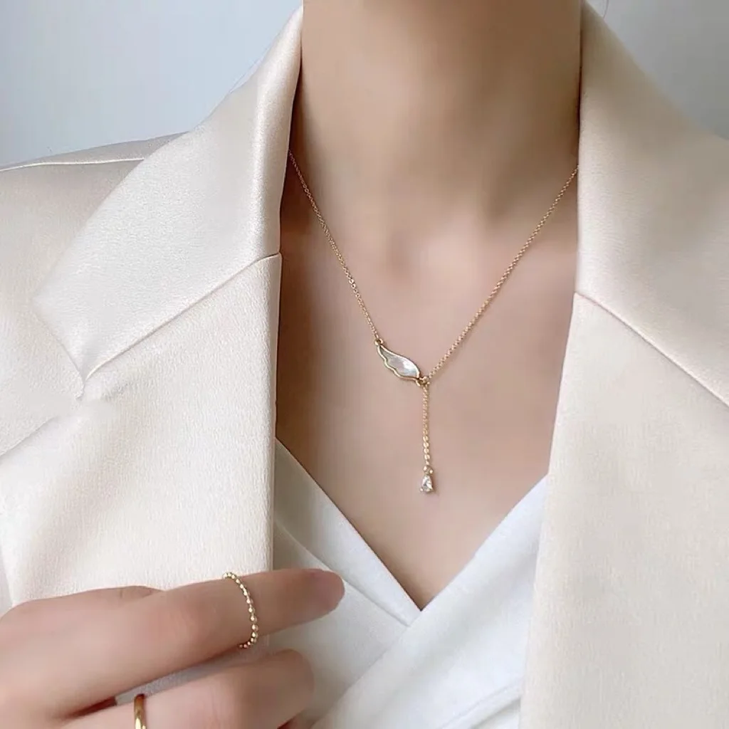 Fairy Wings Necklace versatile exquisite small fresh wind lovely clavicle chain niche design elegant necklace girl
Fairy Wings Necklace versatile exquisite small fresh wind lovely clavicle chain niche design elegant necklace girl