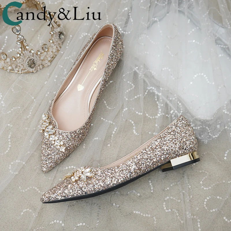 Wedding shoes women flat 2021 new winter bridesmaids golden sequins flat heeled pregnant women low-heeled crystal shoes
Wedding shoes women flat 2021 new winter bridesmaids golden sequins flat heeled pregnant women low-heeled crystal shoes