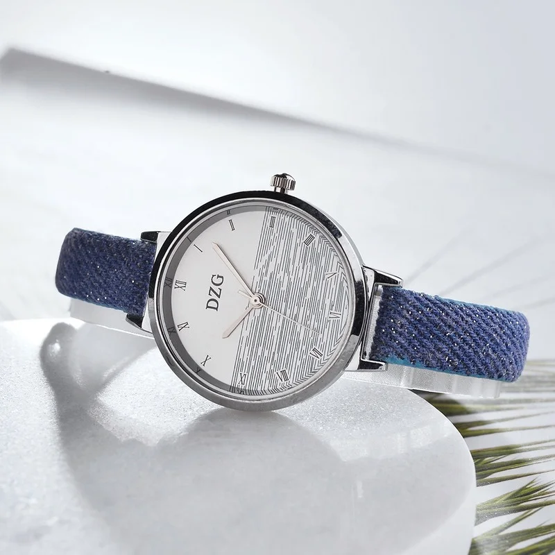 Girl Watch Ladies Bracelet Casual Water Drop Watch Mirror Watch Simple Faux Leather Small Strap Ladies Dial Relogio Feminino
Girl Watch Ladies Bracelet Casual Water Drop Watch Mirror Watch Simple Faux Leather Small Strap Ladies Dial Relogio Feminino